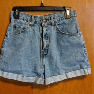 Vintage Levi's High Rise Mom Shorts